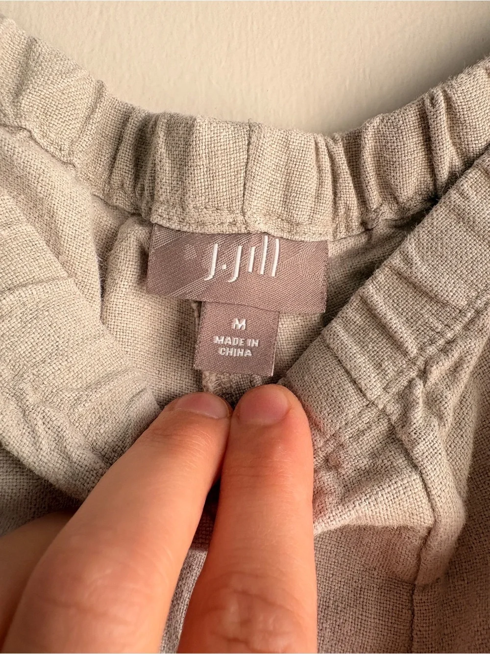 J. Jill Light Tan Linen Relaxed Cropped Chinos